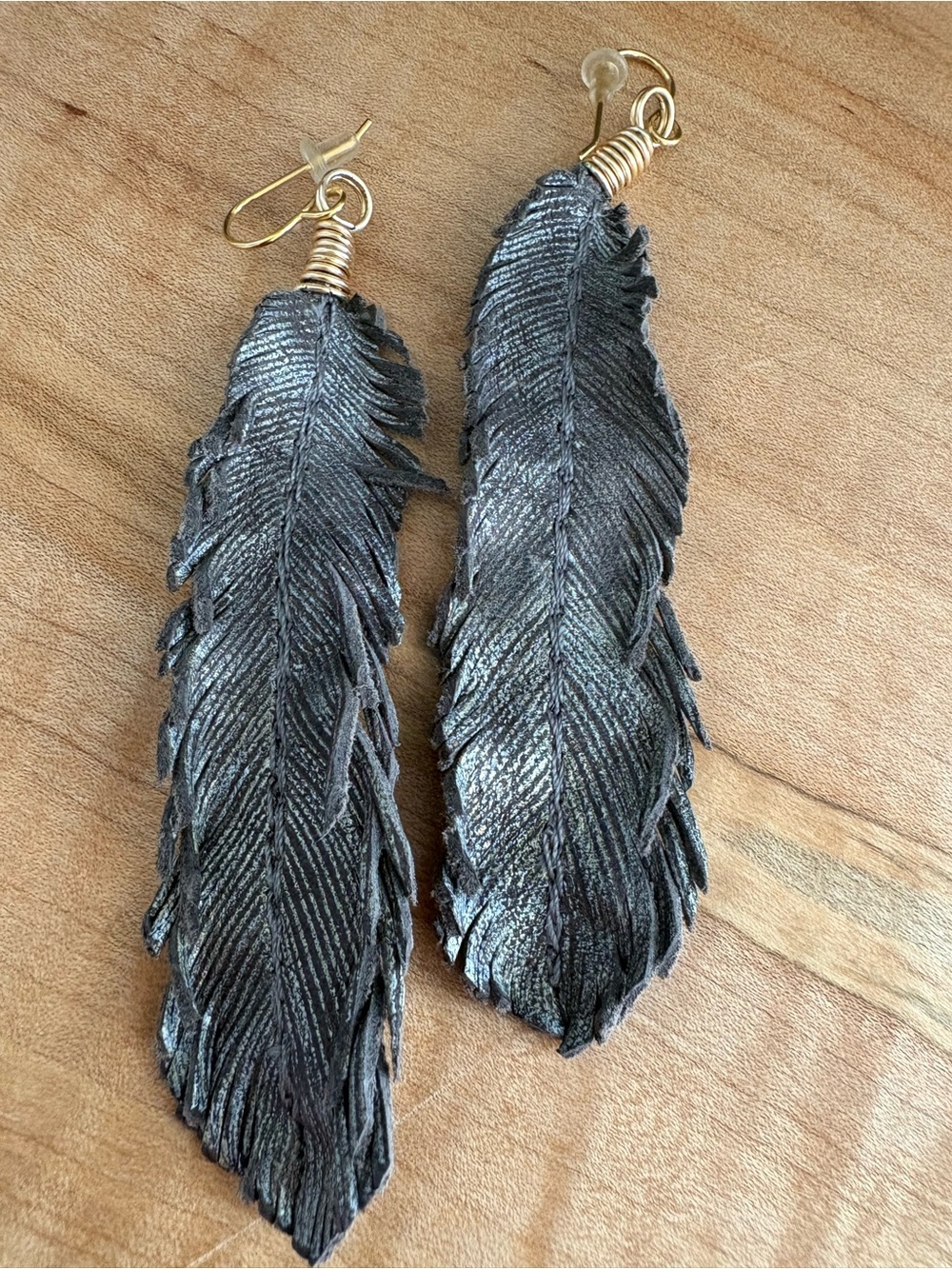 Handcrafted Metallic Gray Leather Feather Drop Earrings - Artisan